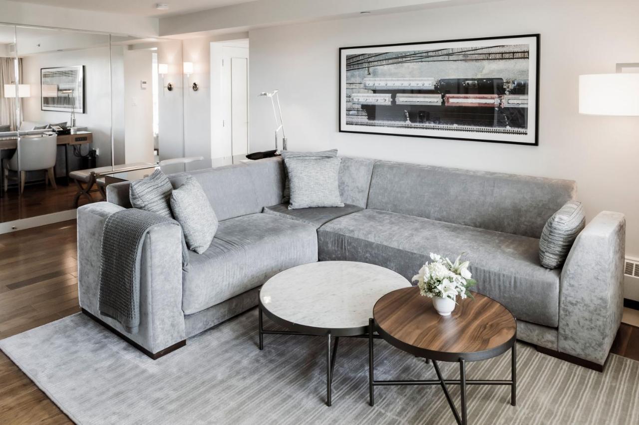 The James Hotel Саскатун Екстер'єр фото